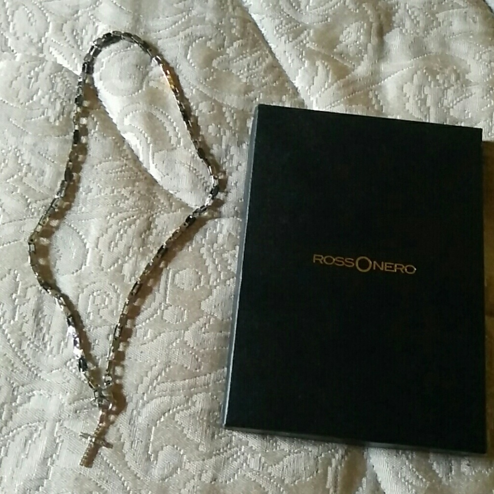 Rossonero necklace with diamond studded cross